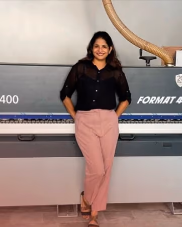Founder Nidhi Patel, principal designer of Designatore.